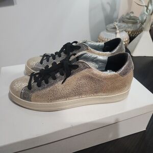 P448 metallic sneakers, size 39, only worn once. Perfect condition!
